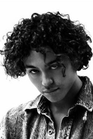 Alexandre Taba backdrop