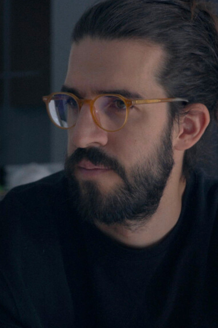 Lucas Ortiz Estefanell backdrop