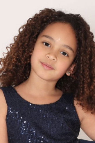 Victoria Morales backdrop