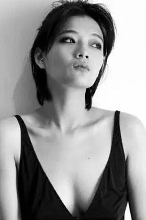 Rebecca Kuk backdrop