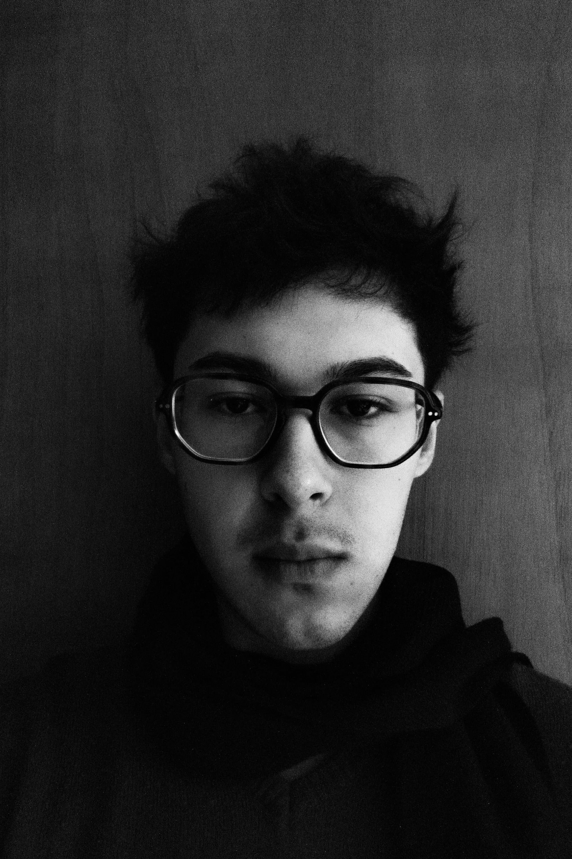 Gabriel Corsi backdrop