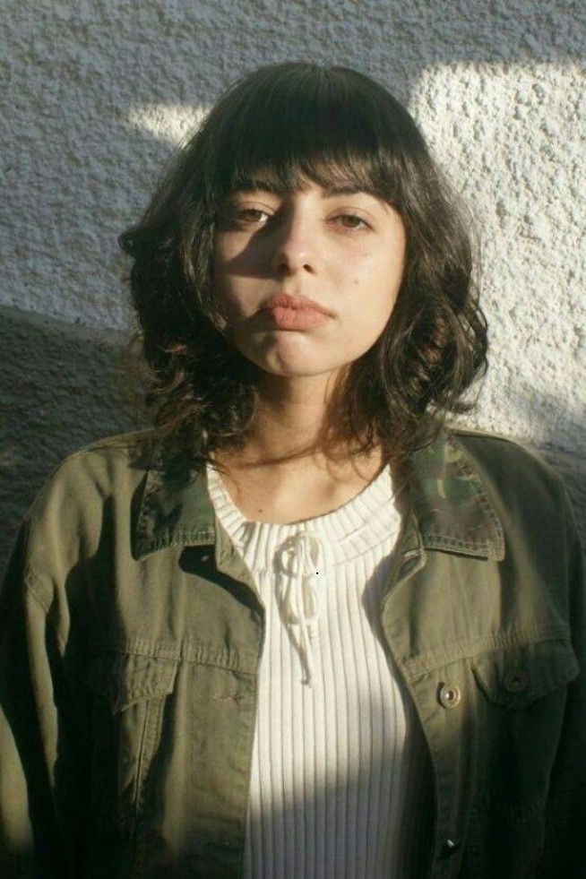 Luiza Penna backdrop