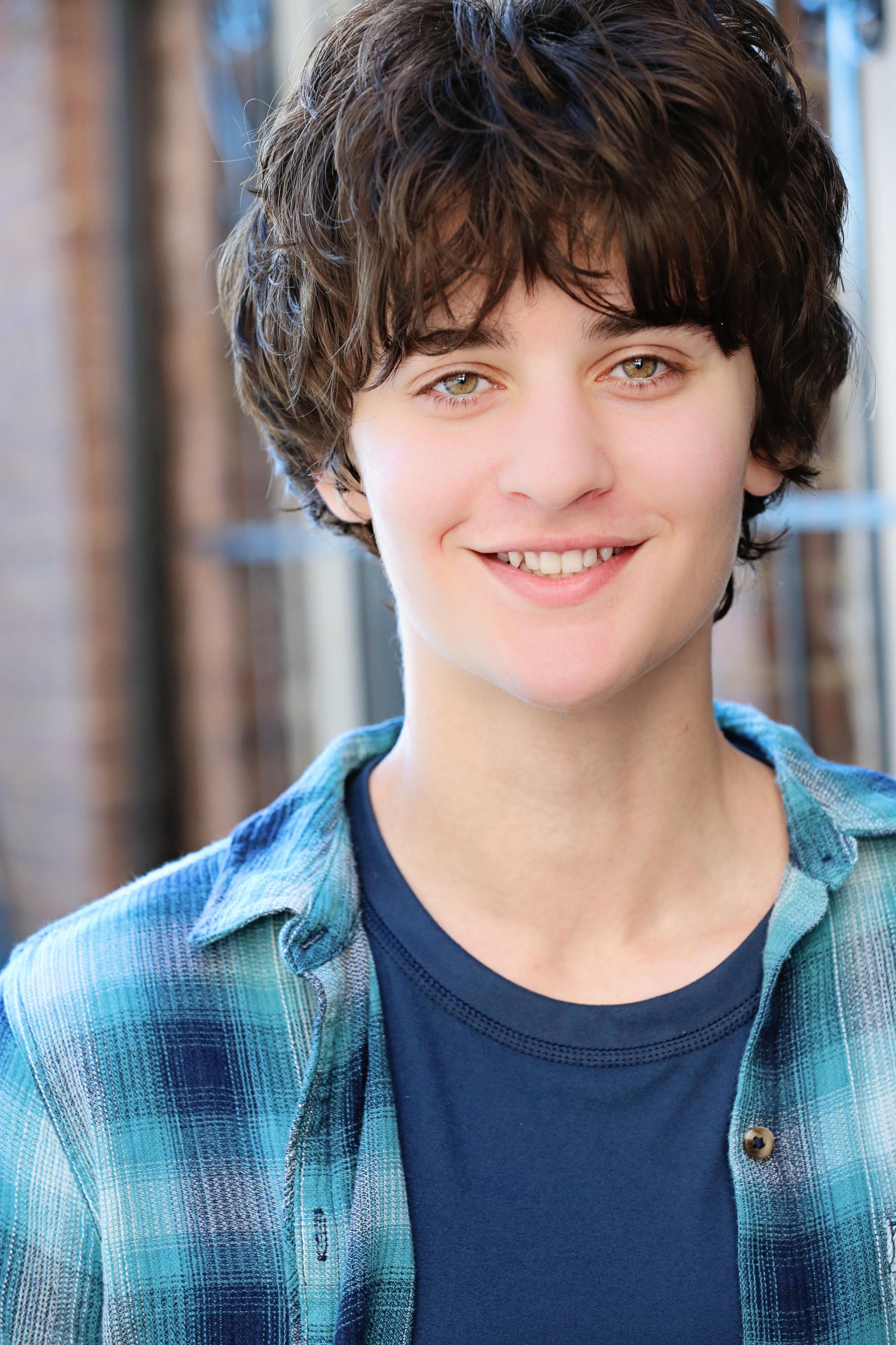 Xander Ricci backdrop