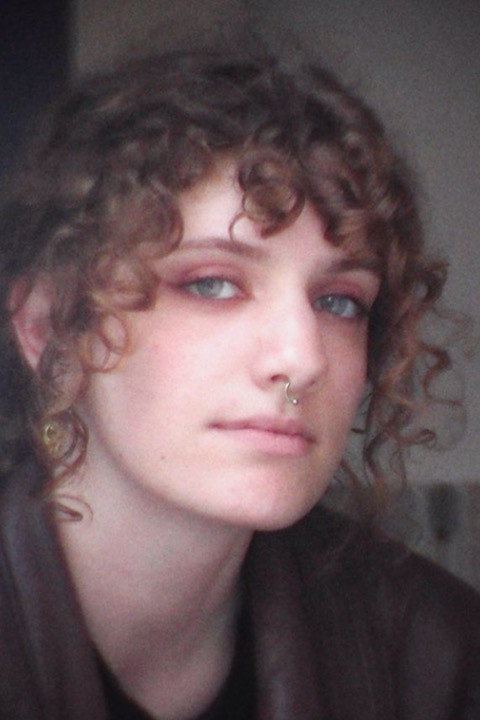 Fanny Costa backdrop