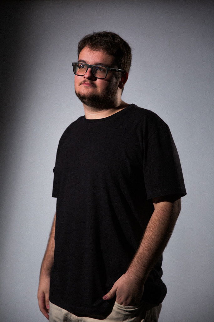 Pedro Amorim backdrop