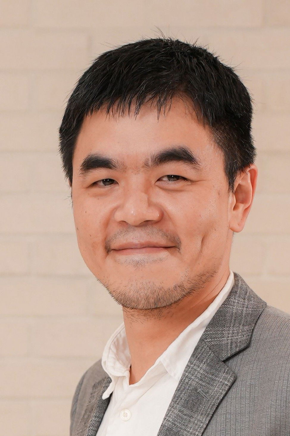 Chieh-Ting Hsu backdrop