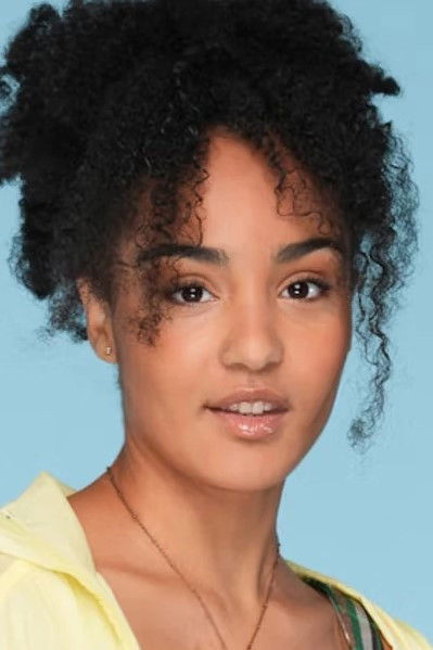 Candice Vernet backdrop