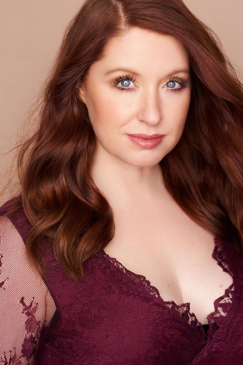 Kelly Grant backdrop