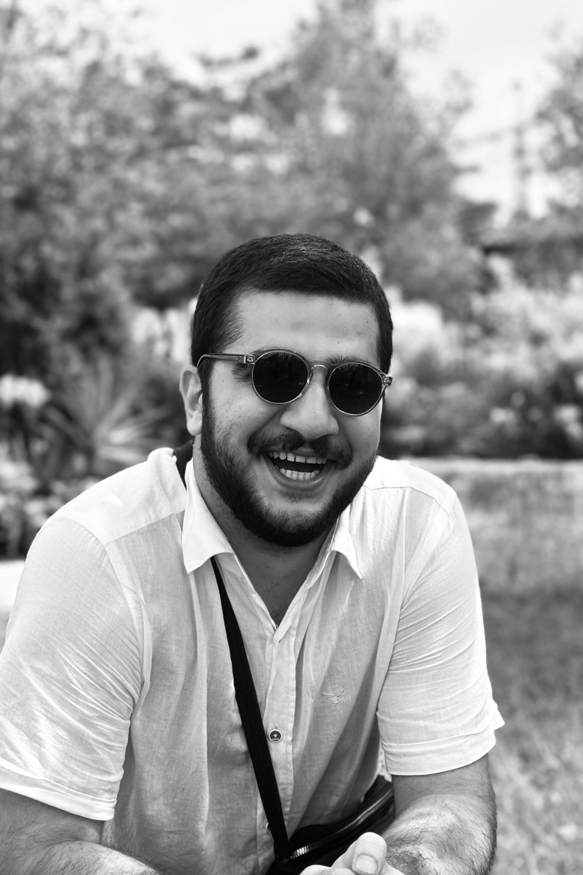 Kianmehr Shabani backdrop