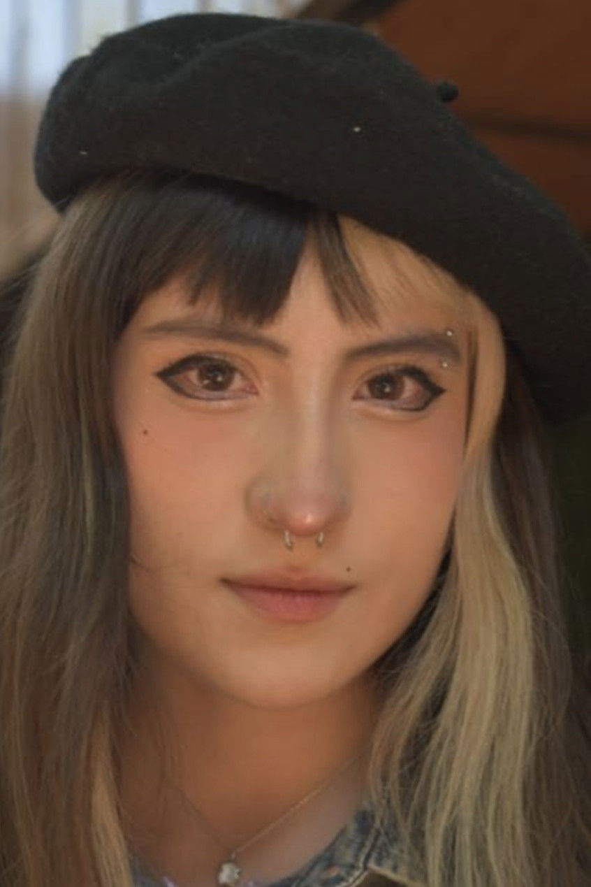 Maralá Lilly backdrop