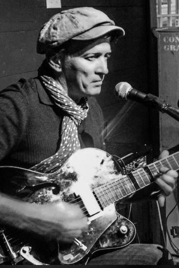 Olivier Giraud backdrop