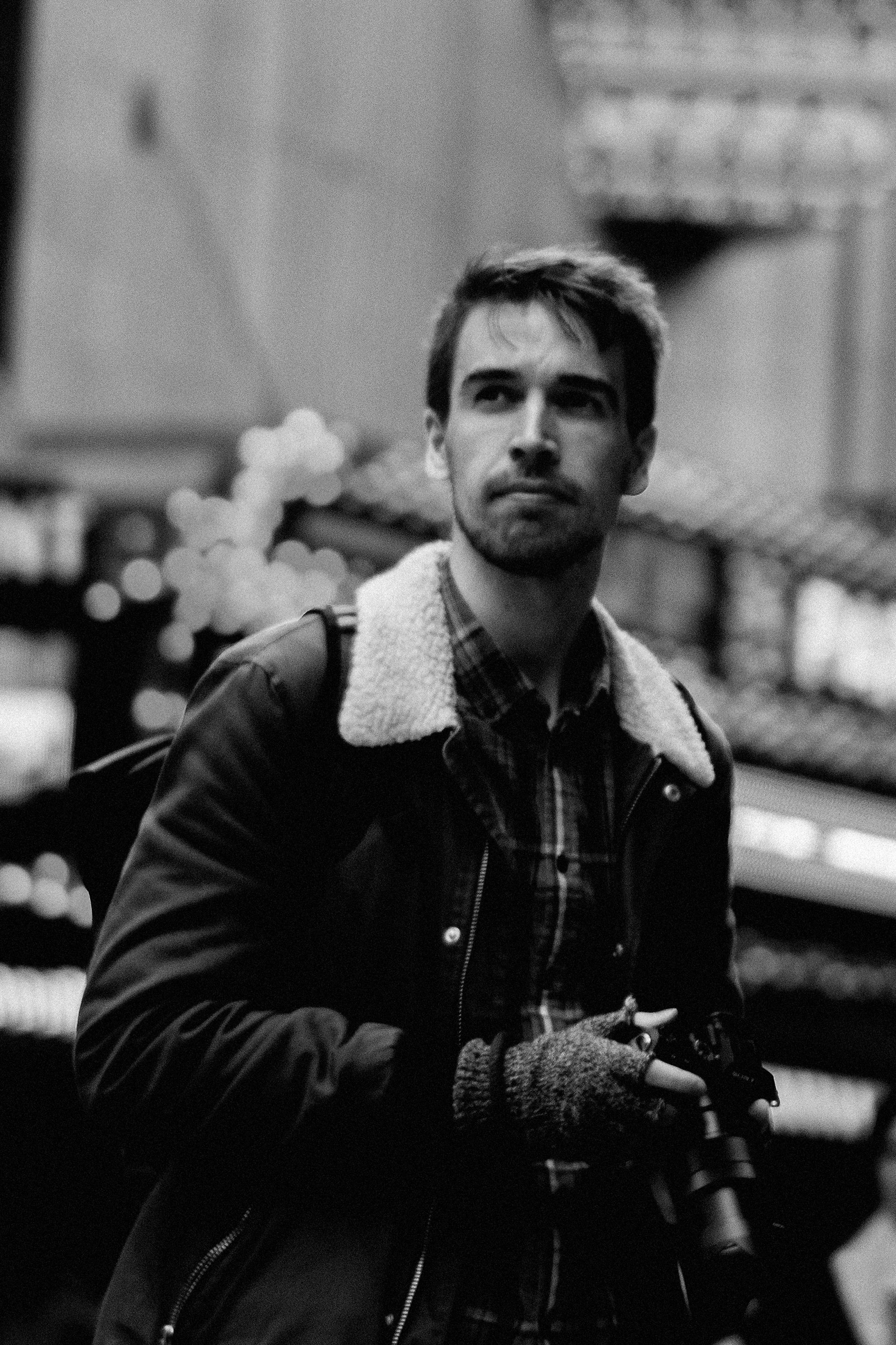 Ross Sneddon backdrop