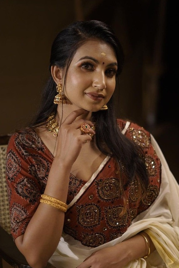 Aaradhya Nair backdrop