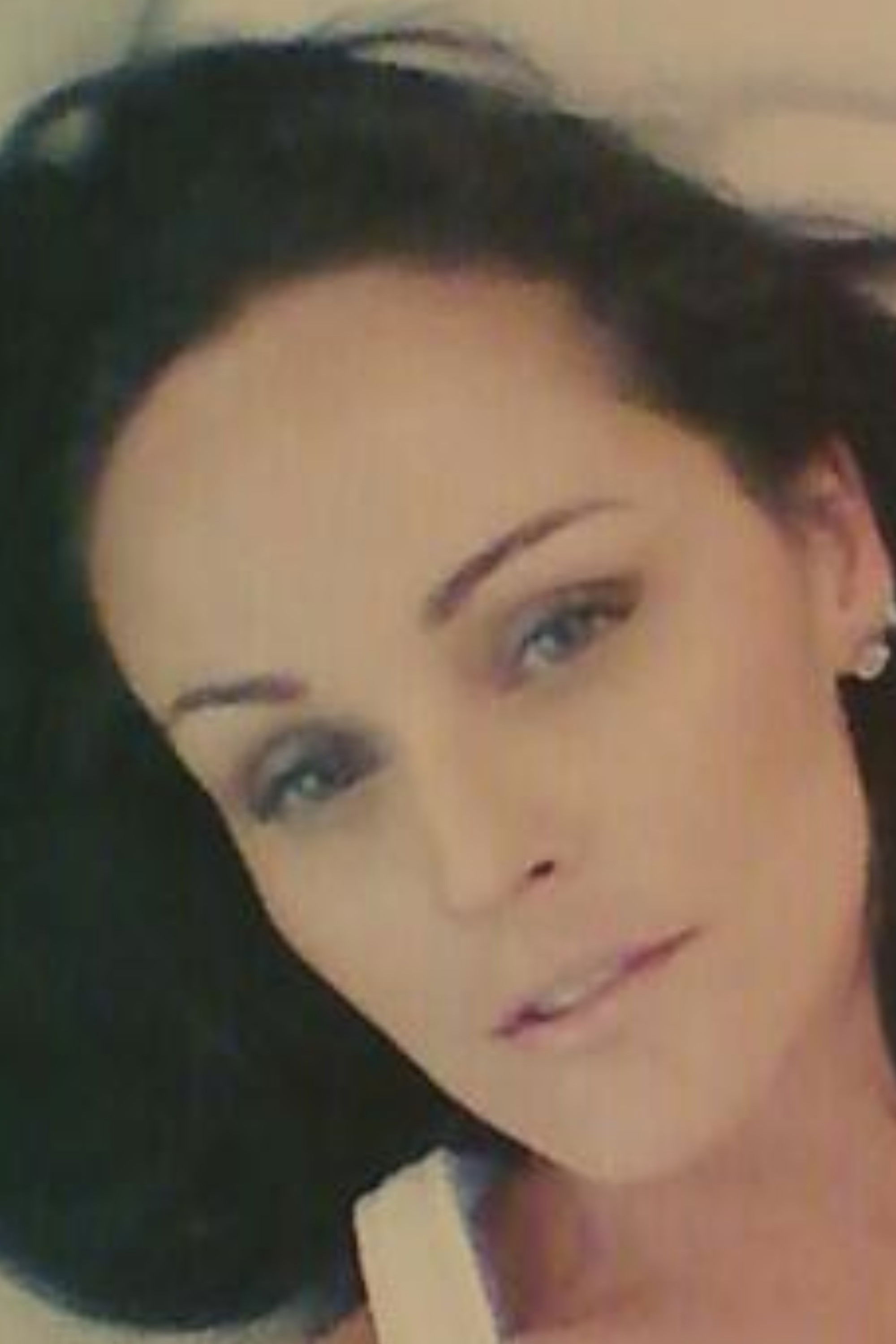 Wanessa Bonelli backdrop