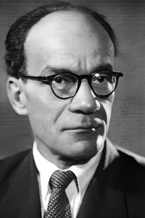 Igor Smyslovskiy backdrop