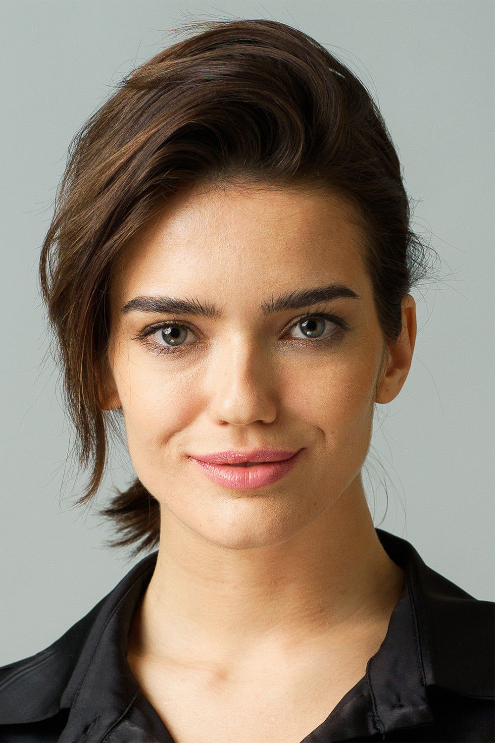 Maria Dmitrieva backdrop