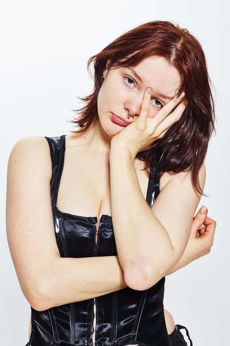 Shannon Helene Barnes backdrop