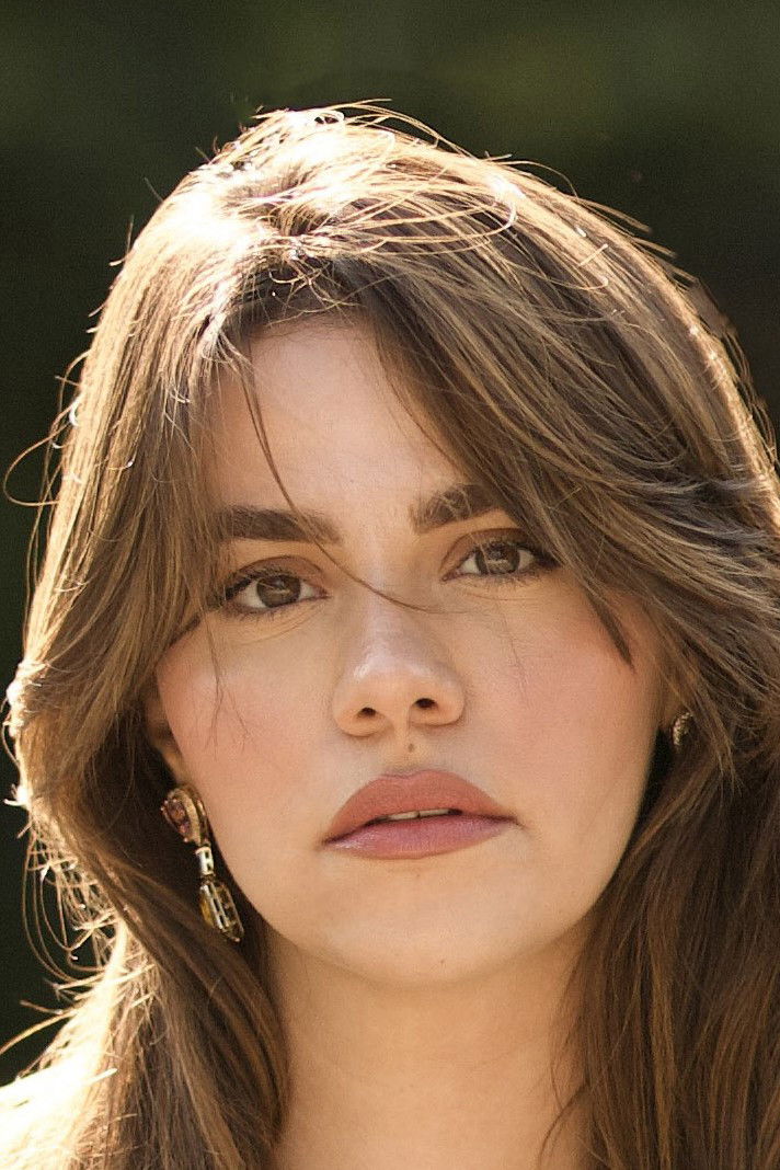 Sana Ben Cheikh Larbi backdrop