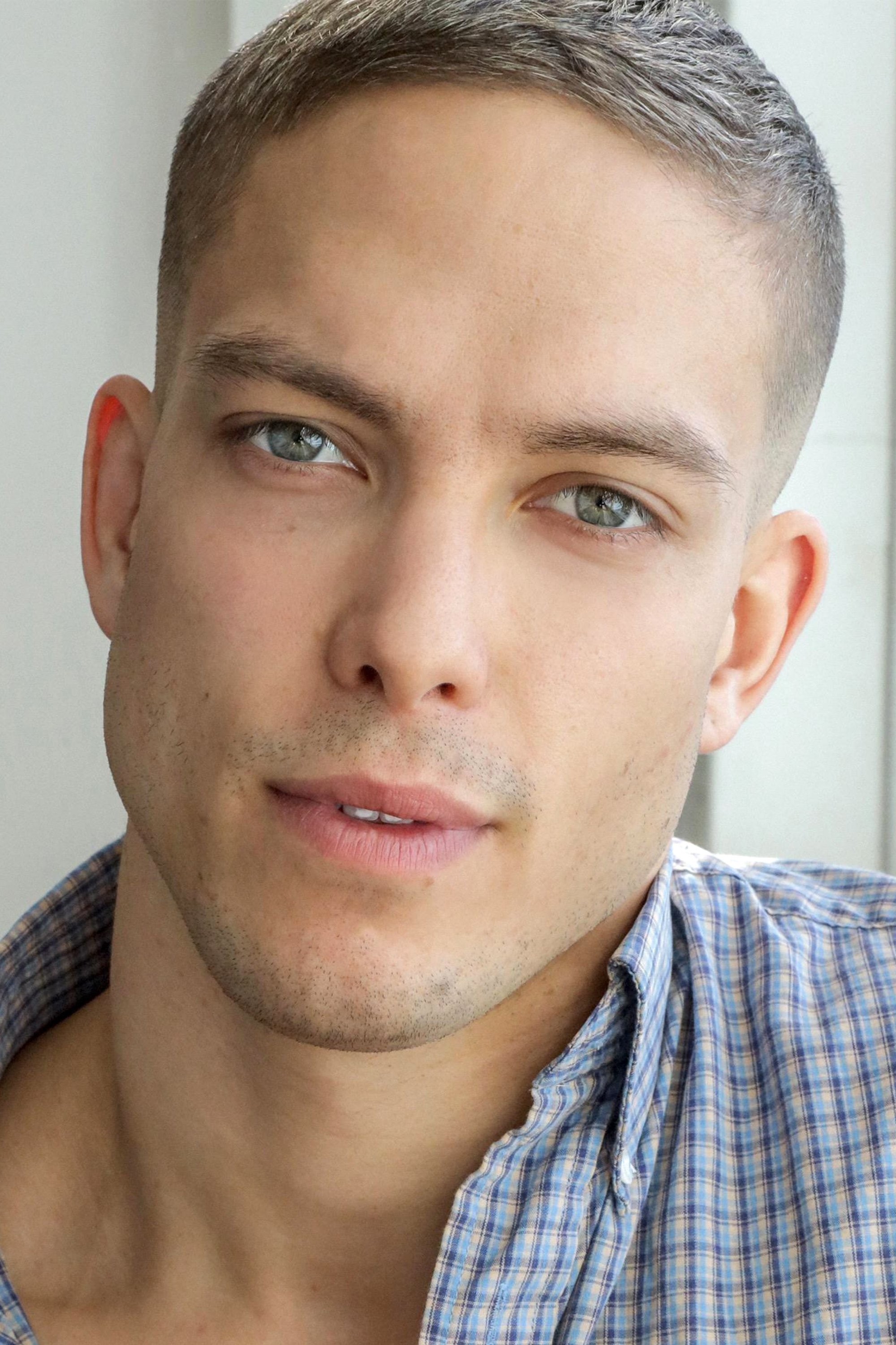 Blake Richardson backdrop