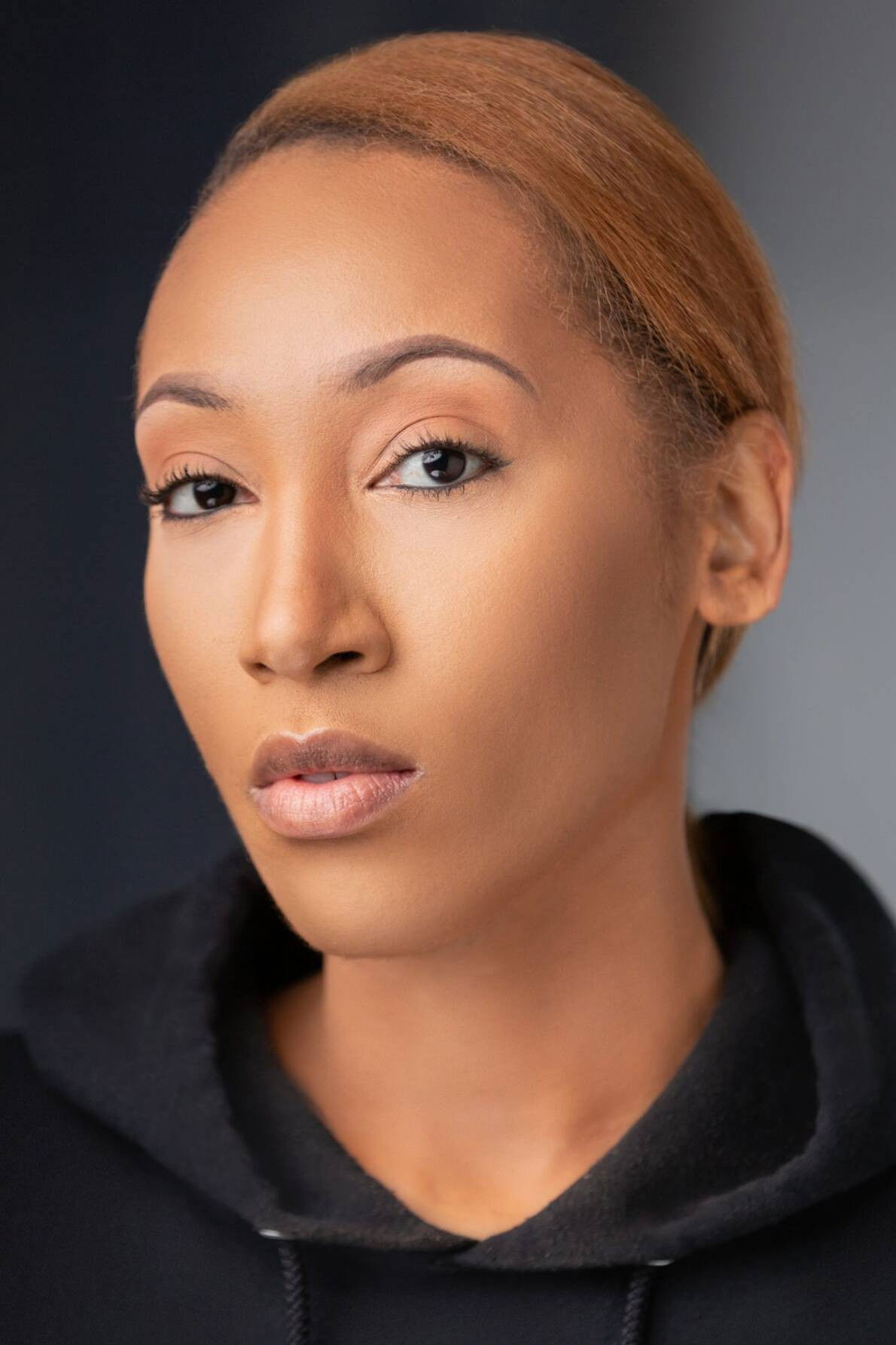 KaRonda Amor backdrop