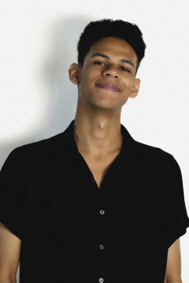 Kelvin Andrade backdrop