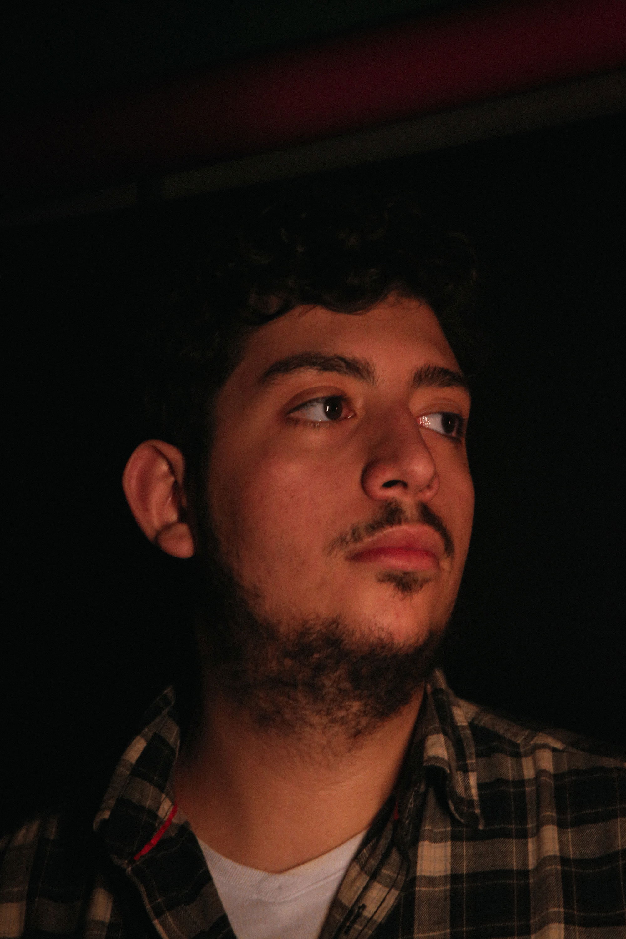 Thomaz Fraga backdrop