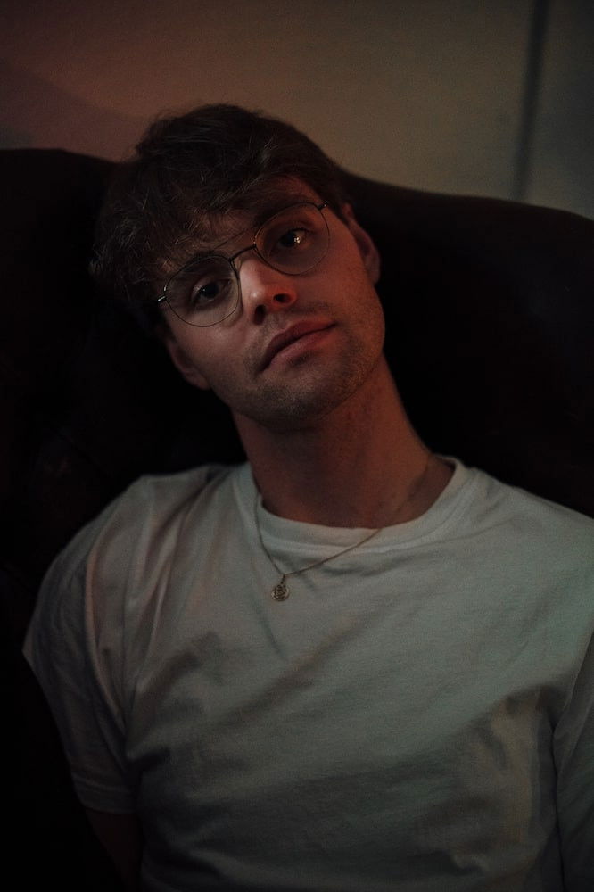 Daniel Schulte backdrop