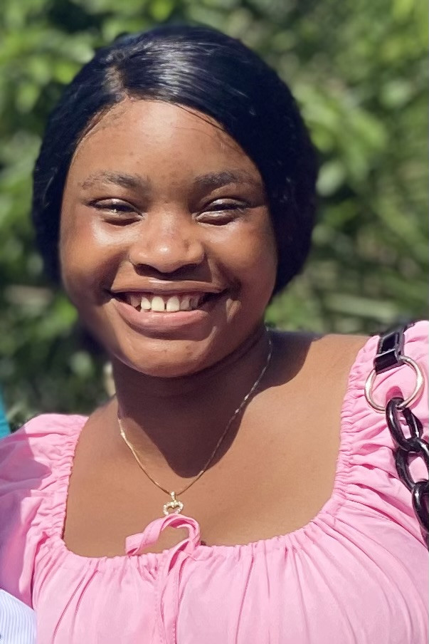 MOUTSINGA Davina Ursela backdrop