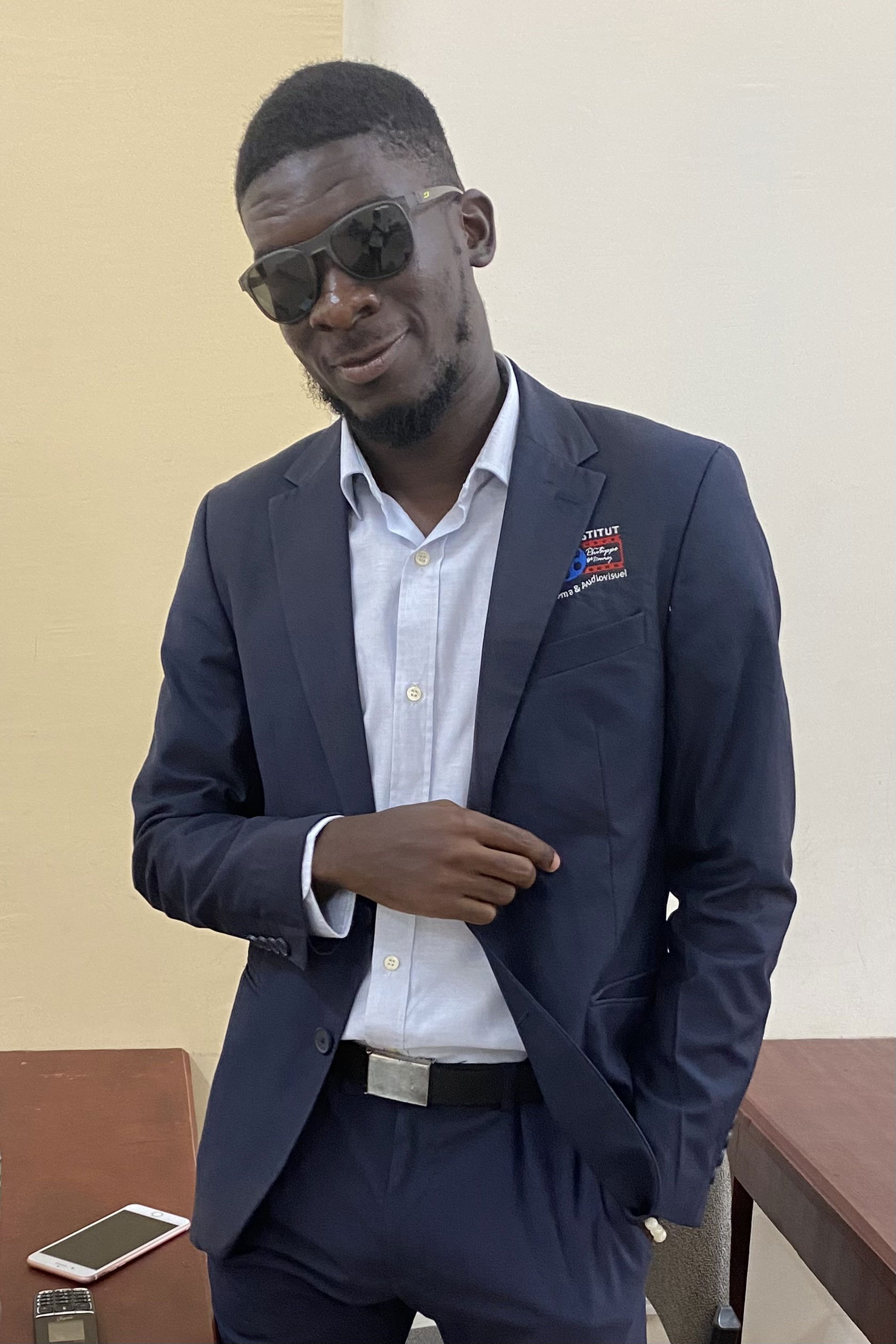 MIIHI-MI MAMBOUNDOU Ghis backdrop