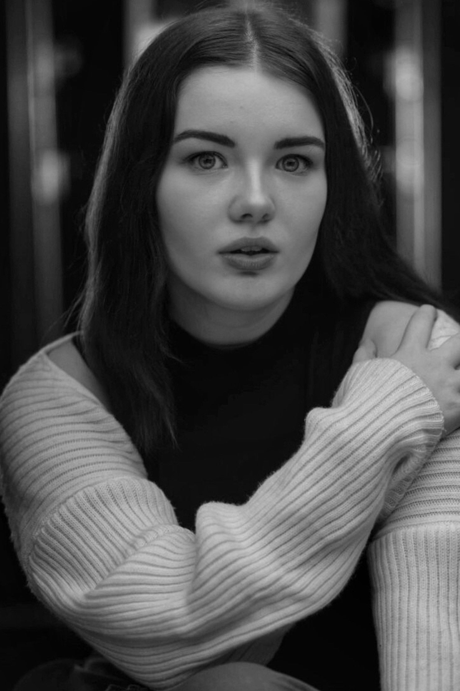 Amba McKenna backdrop