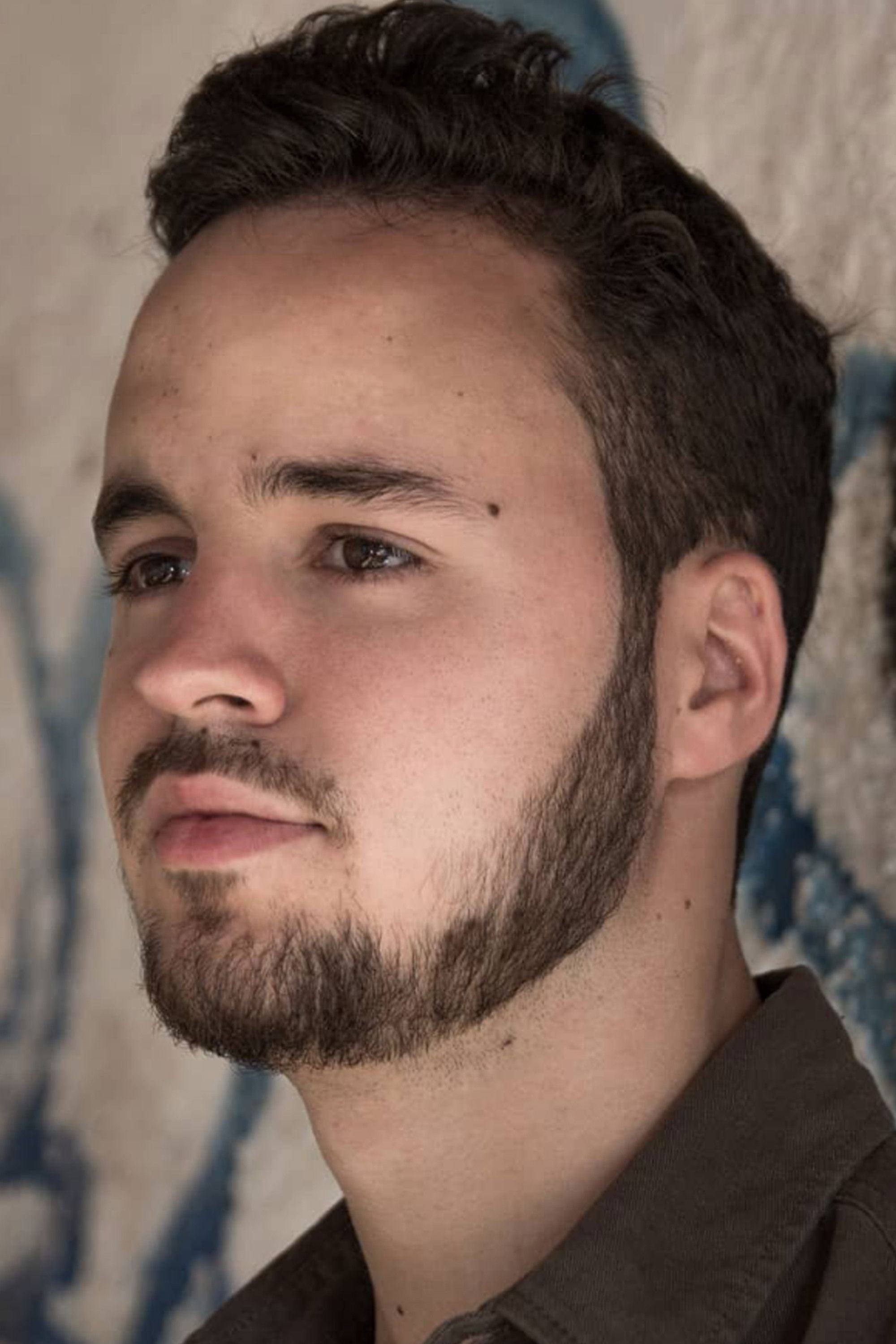 Guti González Alonso backdrop