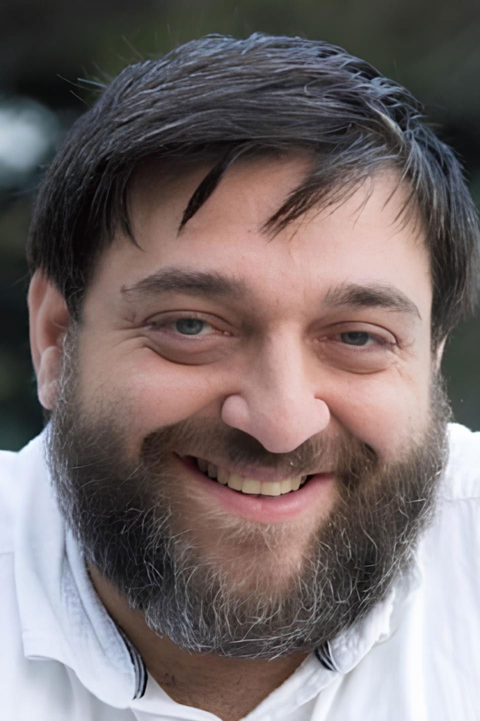 Massimiliano Elia backdrop