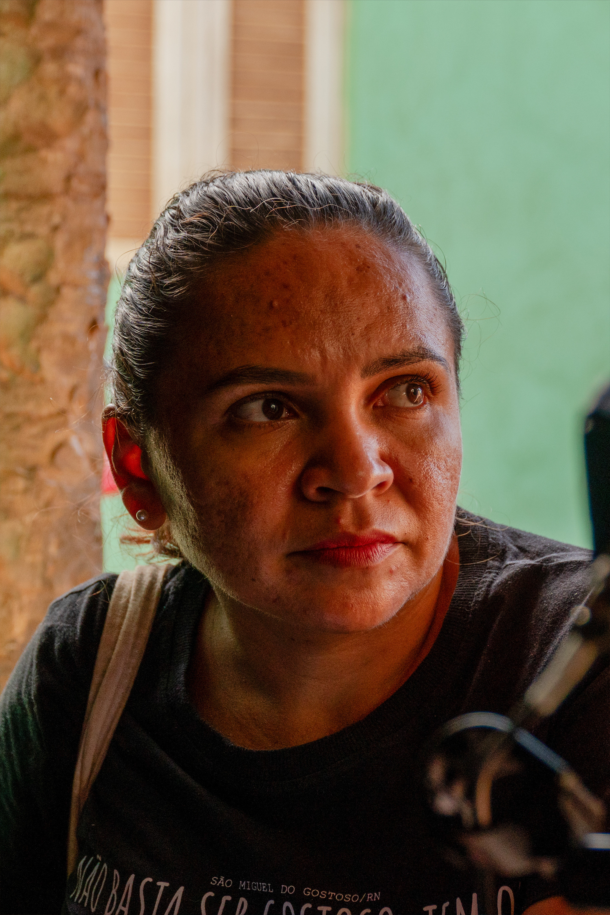 Juliana Bezerra backdrop