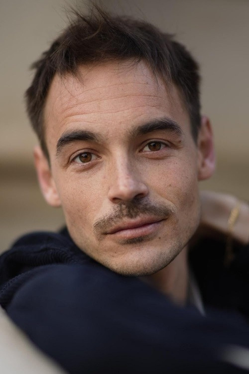 Ulises Gimeno backdrop