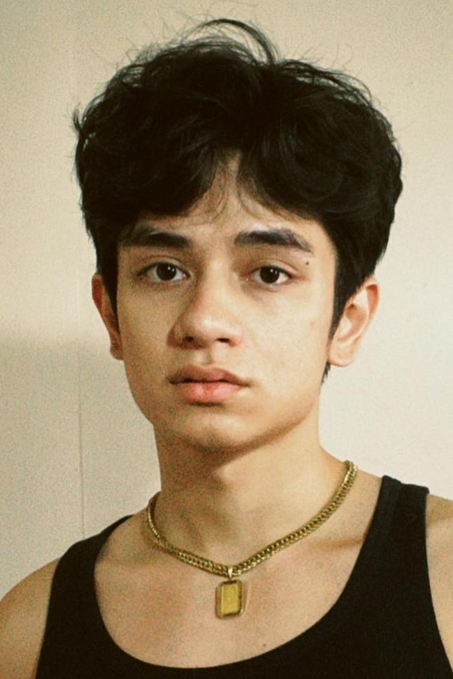 Miguel Odron backdrop