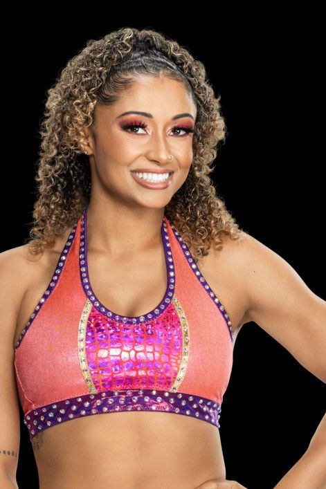 Lea Mitchell backdrop