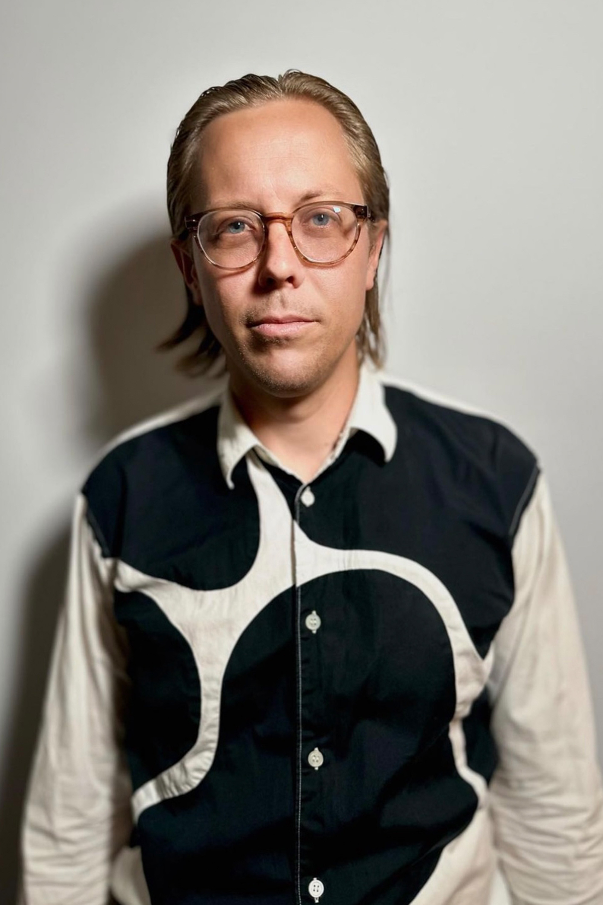 Jeffrey Leiser backdrop