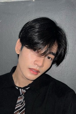 Sarif Munta backdrop