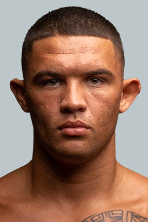 Marques Valle backdrop