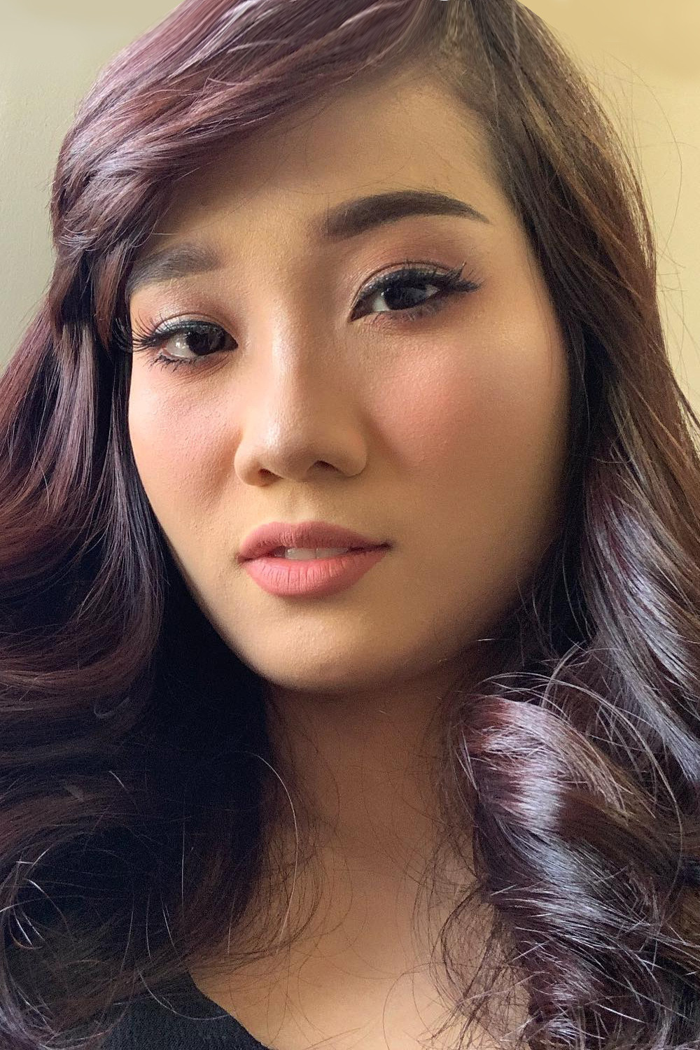 Virly Virginia backdrop