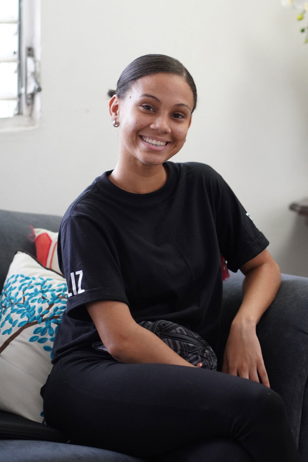 Liz Aide Lora backdrop