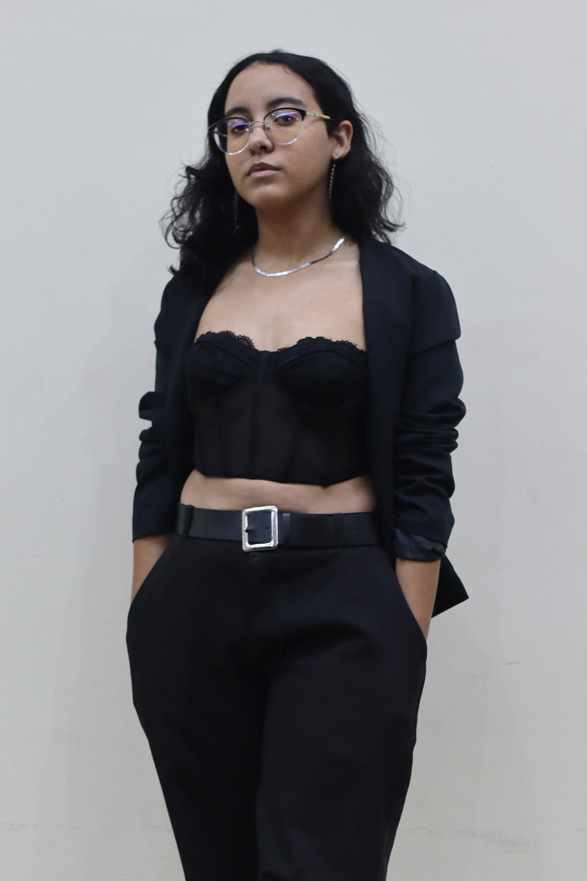 Leticia Karla backdrop