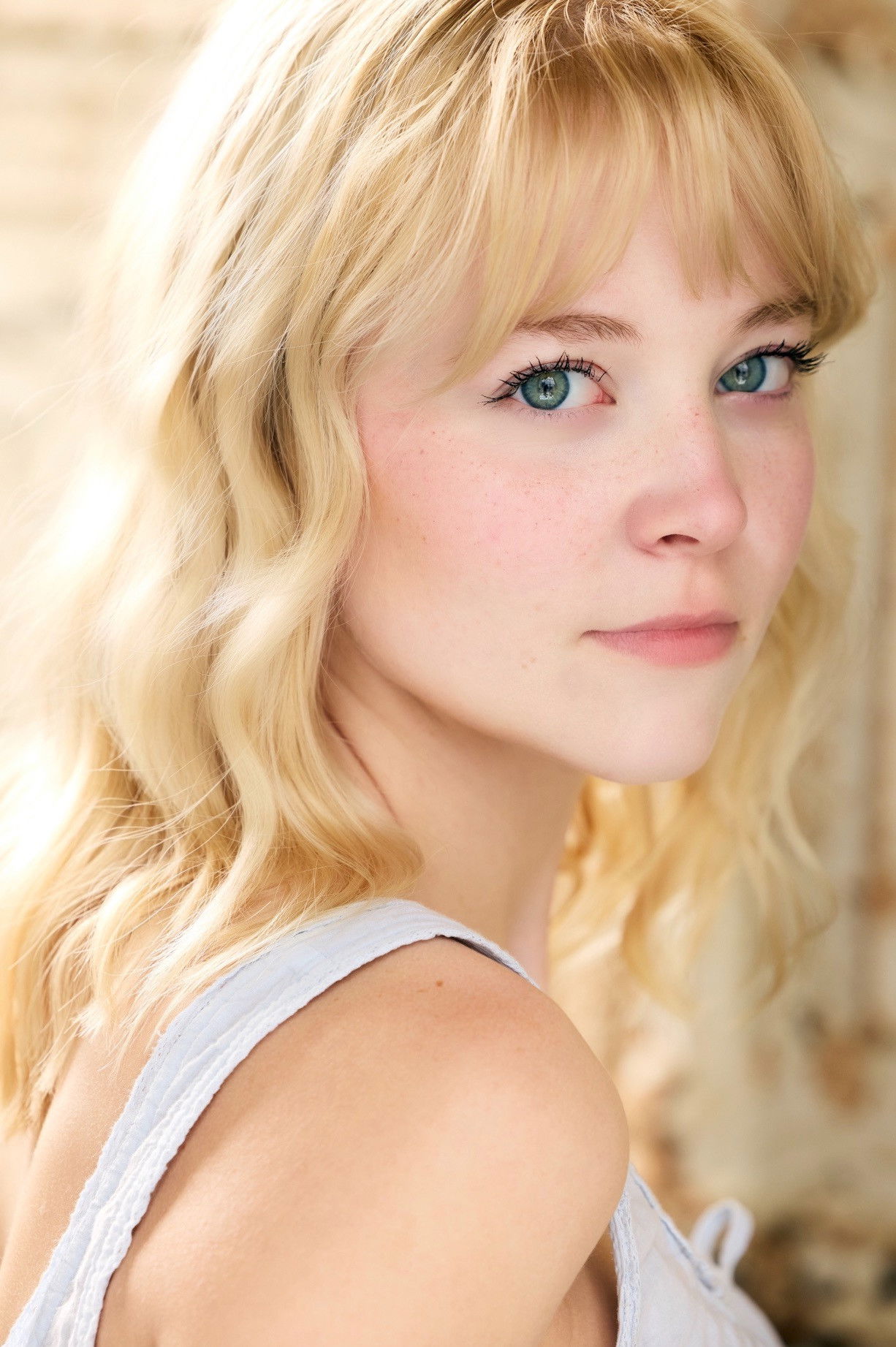 Mackenna Shults backdrop