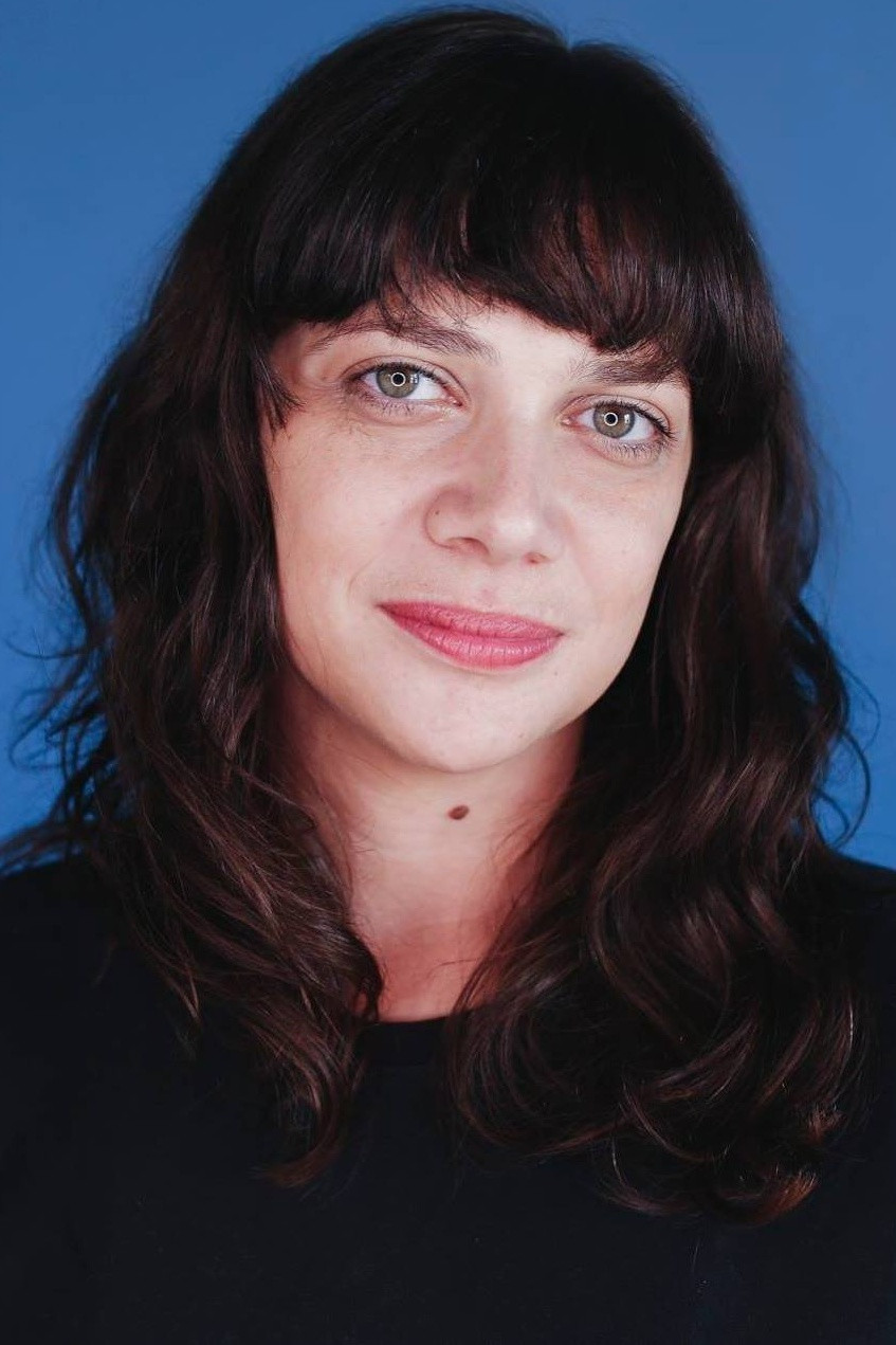 Ana Karina Barbieri backdrop