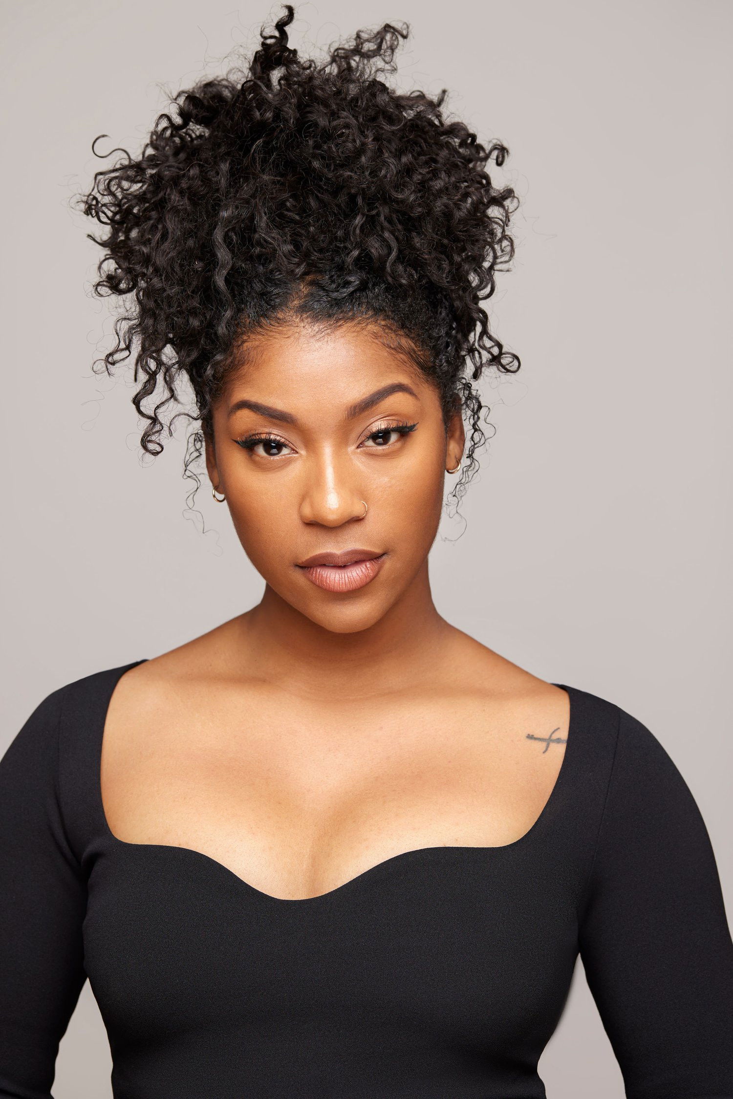 Quiana Onrae'l Holmes backdrop