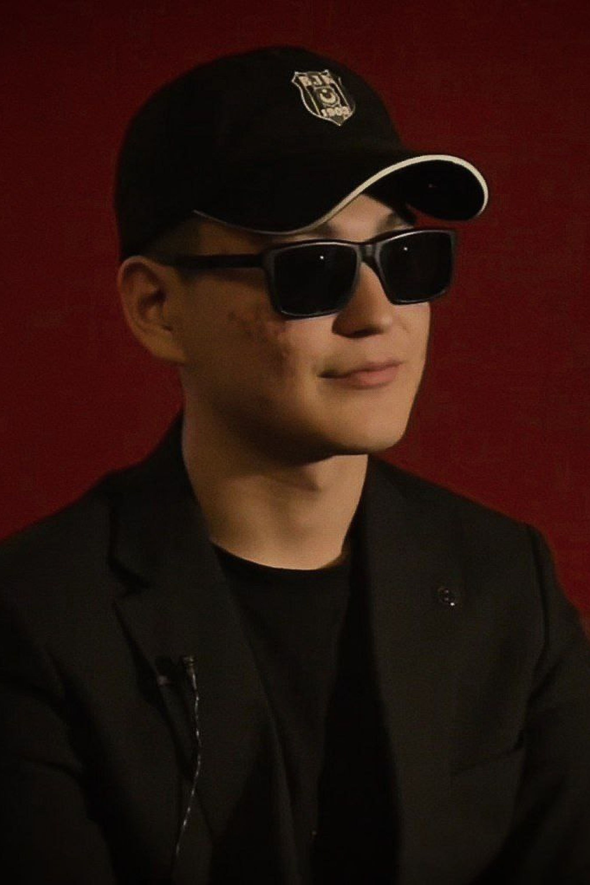 Kaisar Bekeshev backdrop