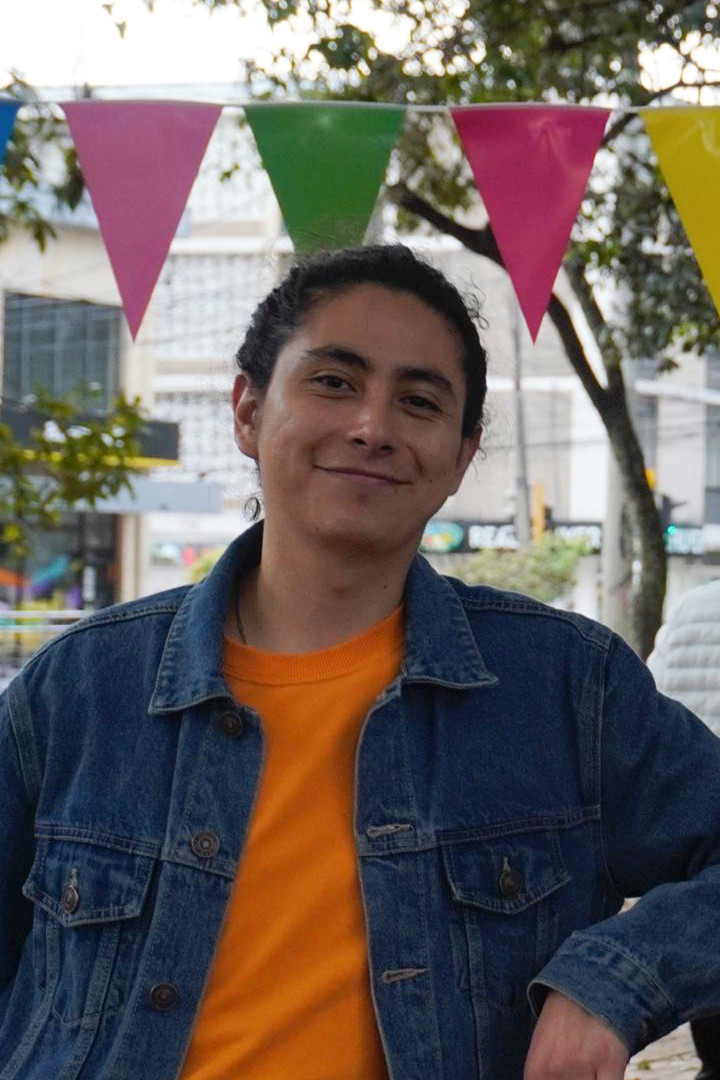 Jorge Espíndola Carvajal backdrop