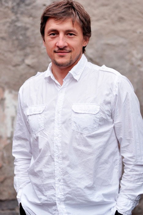 Ivan Didenko backdrop