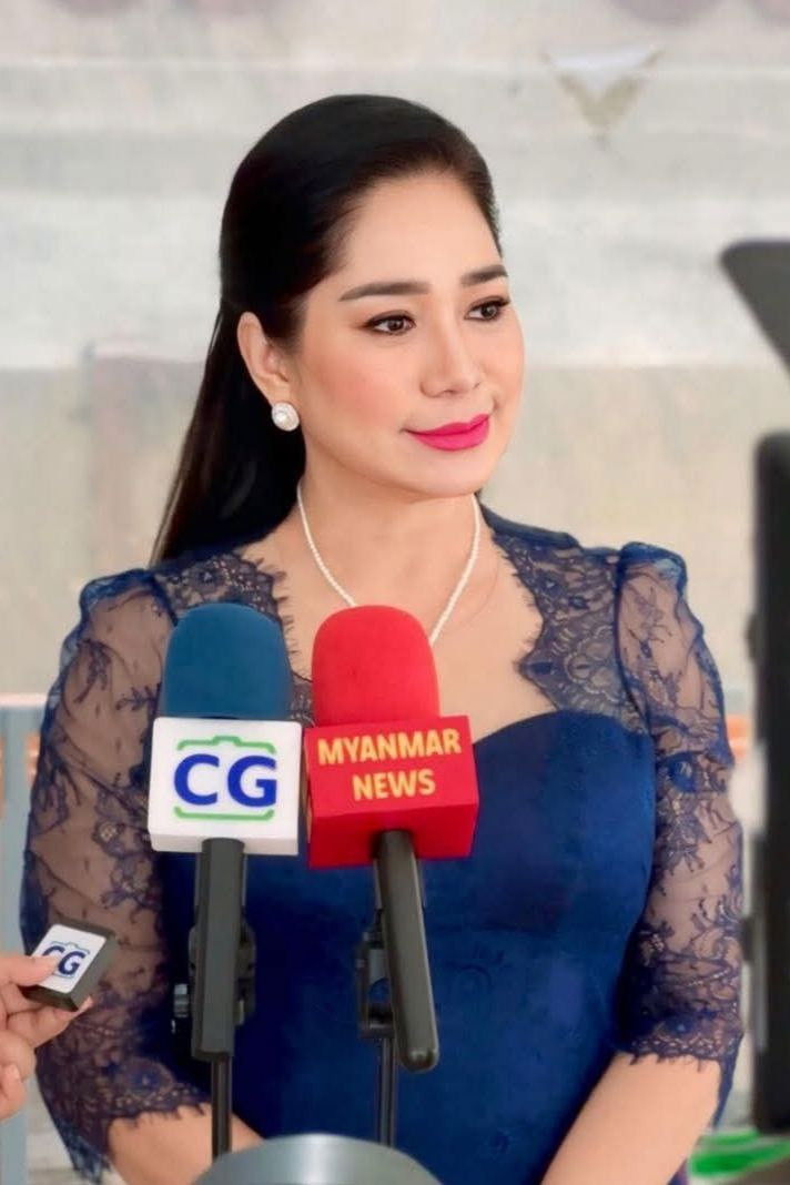 Soe Moe Kyi backdrop