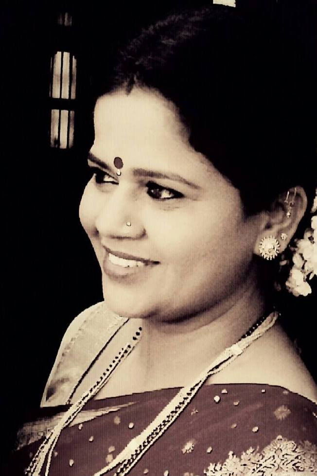 Shaila Kanekar backdrop